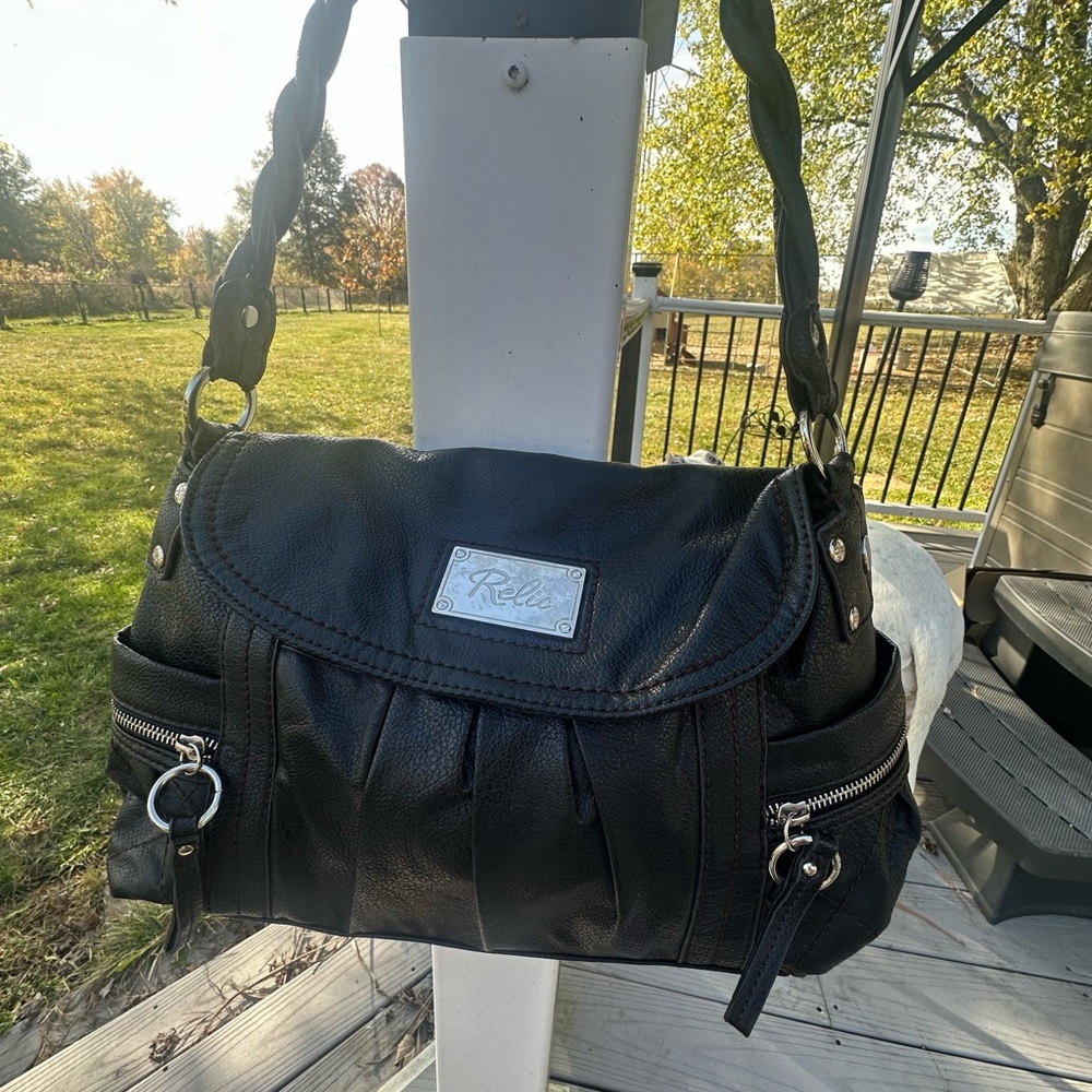 Relic shoulder bag